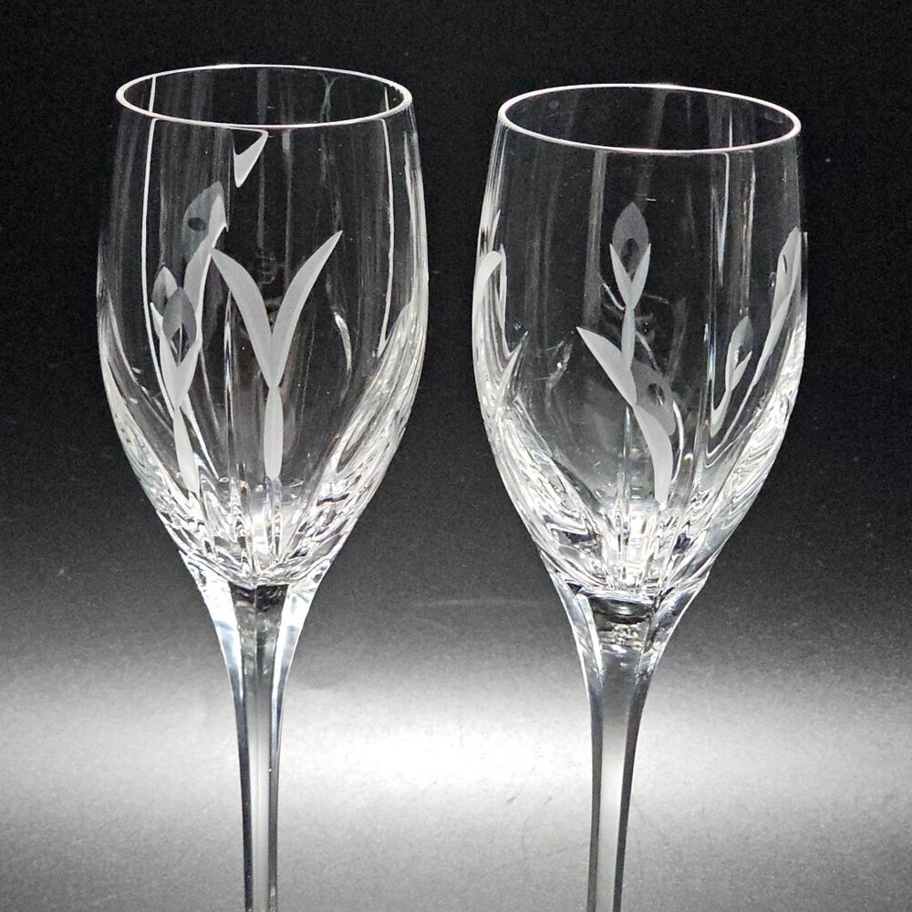 2 Mikasa Calla Lily Wine Glass 8.5" frosted cut crystal floral sculpted stem - Picture 5 of 9